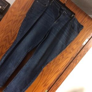 Old Navy The flirt blue jeans size 18 regular